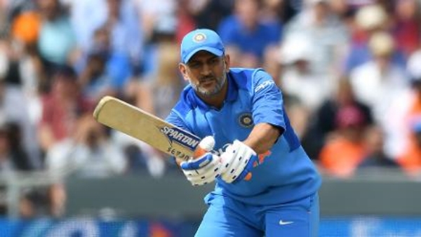 MS Dhoni Performance in overseas odi matches and centuries list 