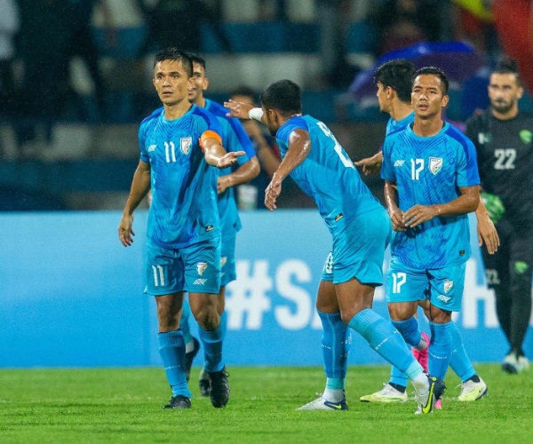  SAFF Football - India thrashed Pakistan 4-0 as sunil chetri scored hattrick