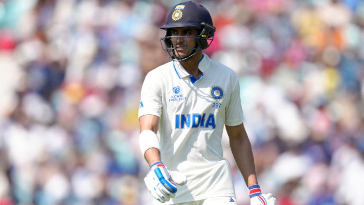 Crowd shouts Cheater after the controversial decision for Shubman Gill by 3rd Umpire in the WTC Final 