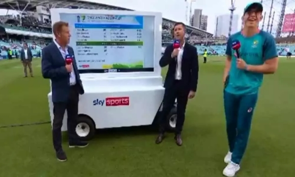 The Ashes 5th test - England fans throws grapes on ricky ponting