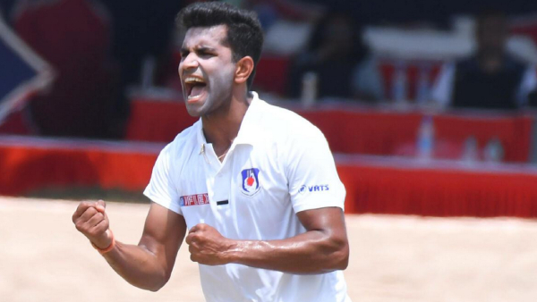 Duleep Trophy 2023 - Puajara- sarfaraz - suryakumar dismissed by shivam mavi for low score 
