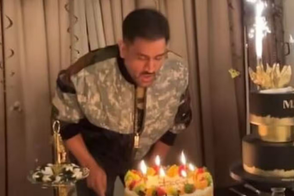 52 feet cut out of CSK Captain MS Dhoni in Hyderabad for his birthday celebration 