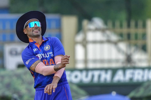 PBKS Captain Shikar Dhawan dancing for the Naa Ready song from Leo Movie reels is Trending 