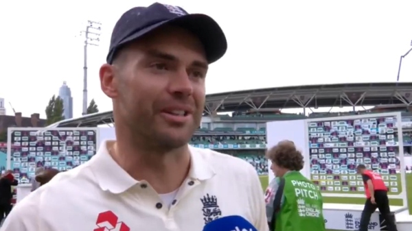 England legend James anderson in tears after Staurt broad retirement 