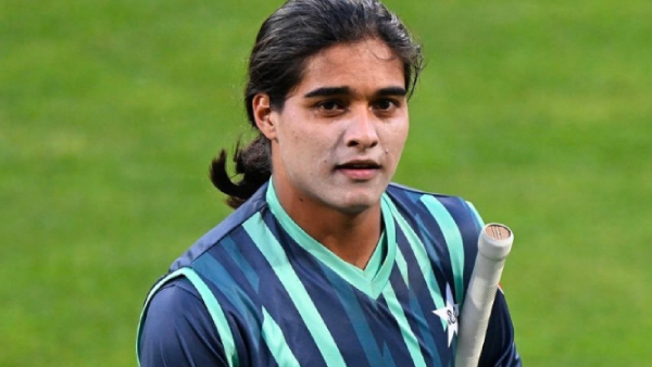 Pakistan 18 year old female cricketer ayesha announced retirement over islam 