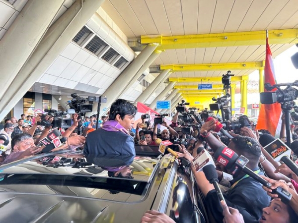 Praggnanandhaa came to home after the Chess World Cup 2023 Final against Magnus Carlsen 