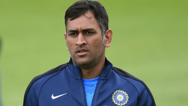 What are the allegations against Former Captain MS Dhoni by Gambhir, Sehwag 