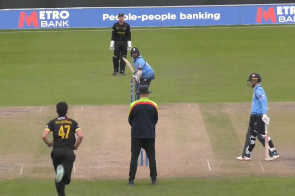 Young batter Prithvi shaw got out by hit wicket in England County Cricket 