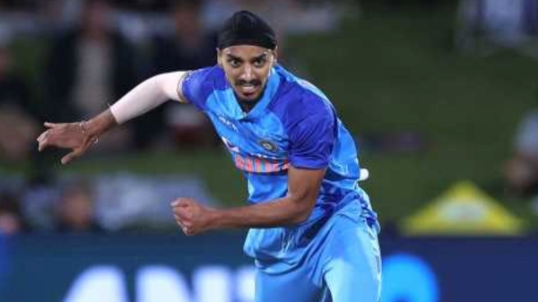 Ireland set a target of 140 runs for India to win the First T20 Match 