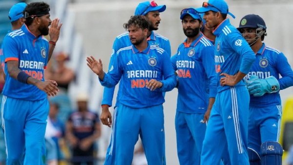ind vs wi 2nd t20 toss - Kuldeep Yadav missing in playing xi due to injury 