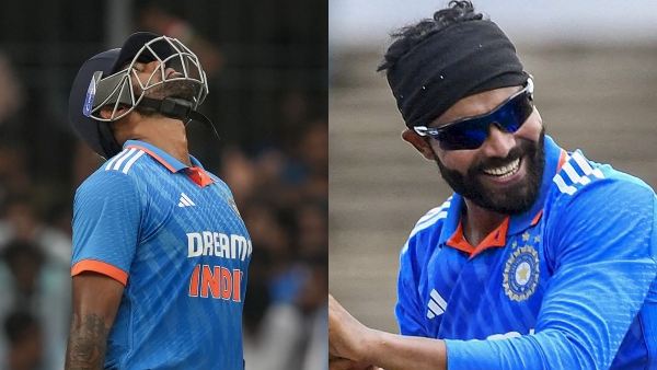 Fans giving flying kiss to jadeja in India australia 2nd odi match 