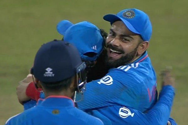 India won by 41 runs against Srilanka and enters into the final of Asia Cup 2023 