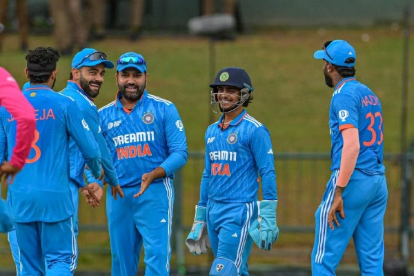 Virender sehwag bats for team india to call as bharat in world cup 2023 