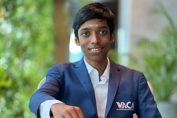 Tata steel chess India - Mixed Day for Praggnanandhaa and Gukesh 