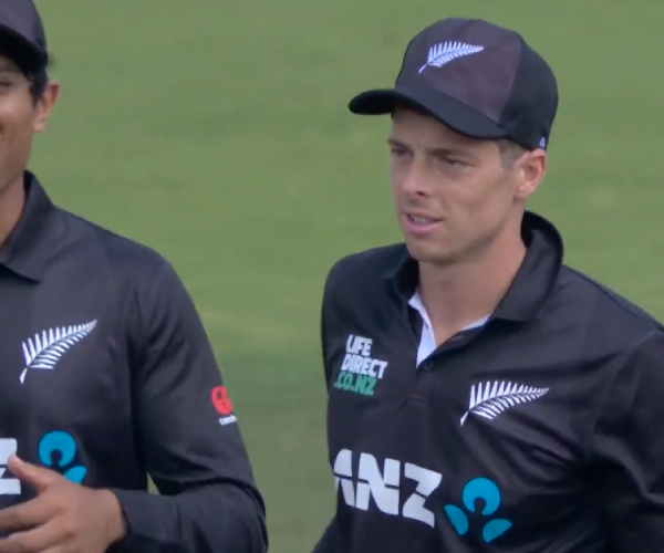ENG vs NZ : Mitchell Santner took a catch 