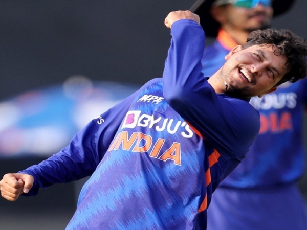  India bowling record - kuldeep yadav siraj shami took 5 wicket in same month 
