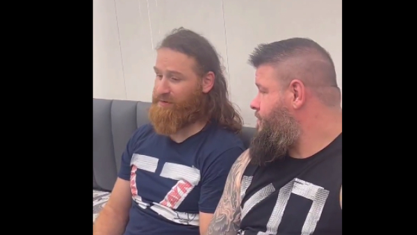 WWE : Sami Zayn talked about Dhoni in a viral video 