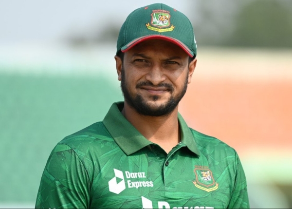 ICC ODI World Cup 2023 IND vs BAN : Shakib AL Hasan pretends like he is playing ICC ODI World Cup 2023 IND vs BAN : Shakib AL Hasan pretends like he is playing