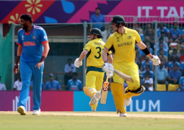 Australia set 200 runs as target for india in icc world cup match
