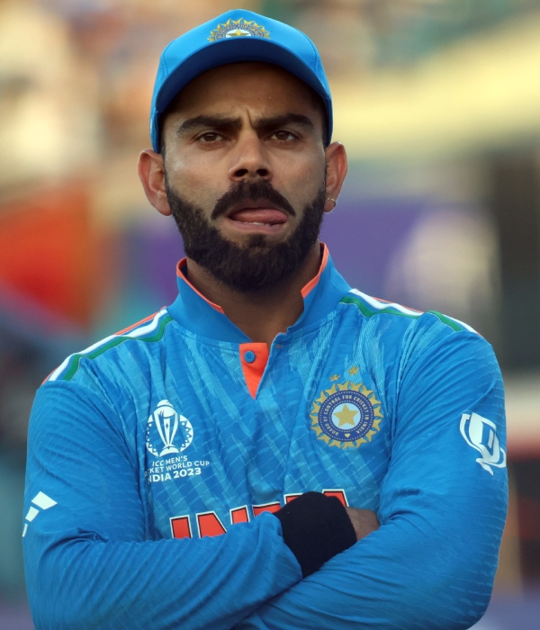 ICC World cup 2023 - Fans chanting kohli name when naveen ul haq comes in to bat