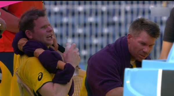 Australia cricket players struggling in chennai heat in icc world cup