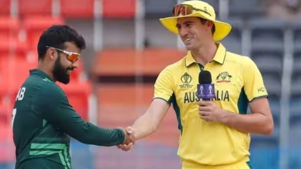 ICC World cup warm up game - Pakistan bowling destroyed by australia