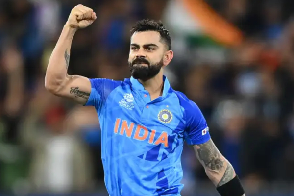 INDIA vs PAKISTAN Virat Kohli : Anushka Sharma came to visit Ind vs pak match