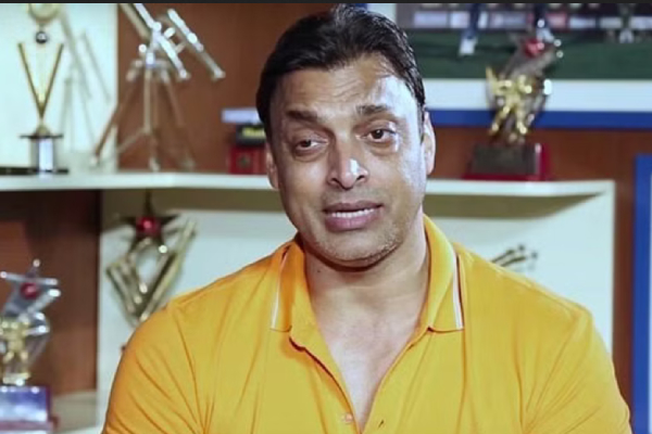 IND vs PAK : Shoaib Akhtar tweet creates an unwanted buzz among fans IND vs PAK : Shoaib Akhtar tweet creates an unwanted buzz among fans