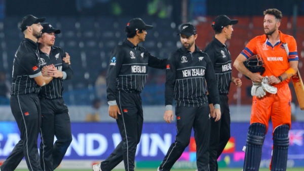 New zealand beat Netherland by 99 runs as Mitchell satner picks 5 wickets