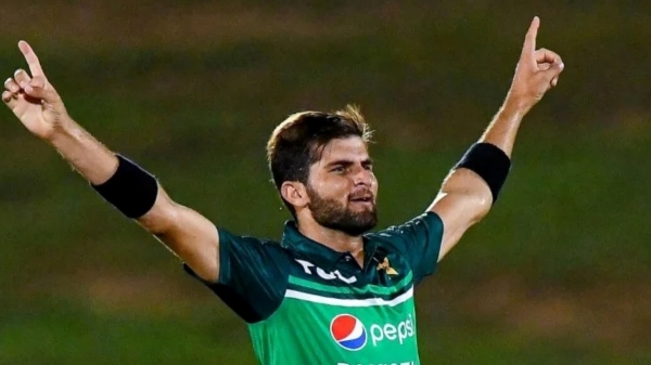  After taking 5 wickets against India will definitely give selfie says Pakistan Player Shaheen Afridi 