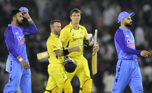 India vs australia T20 Series - Fans started to fed up with BCCI Experimental team selection 