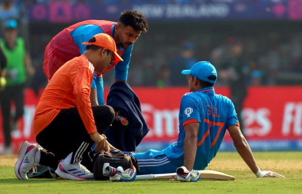 Shubman Gill Retired hurt on 79 against New Zealand at Mumbai in the ICC 50 Over World Cup Semi Finals 