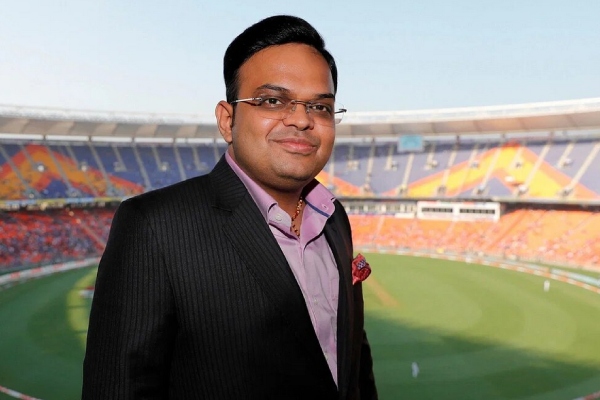 INDIA vs NEW ZEALAND Semi final : Rajinikant came to stadium using his Golden ticket 