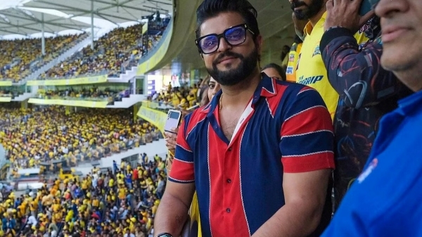 Suresh raina birthday celebration - Fans request csk to bring back chinna thala 