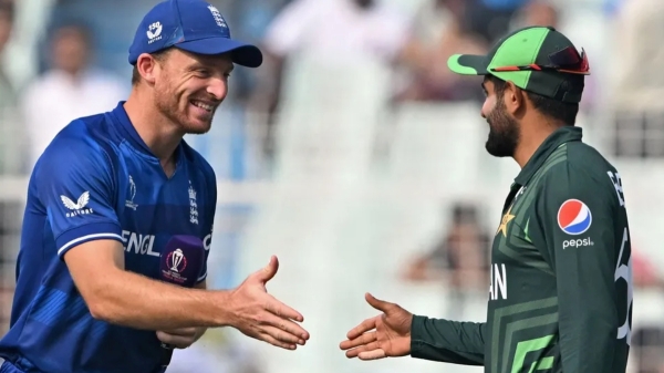 England won the toss and chose to Bat first against Pakistan in icc 50 over World Cup 
