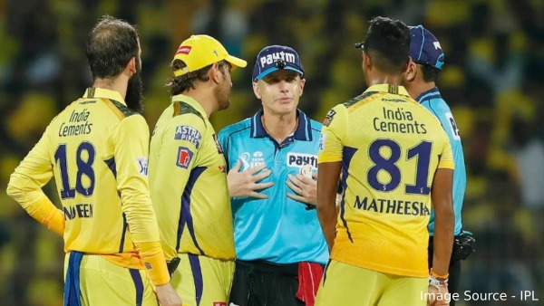 IPL 2024 : MS Dhoni did this to umpires to make Matheesha Pathirana bowl 