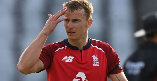 IPL 2024 - RCB New Player Tom curran banned for 4 matches 