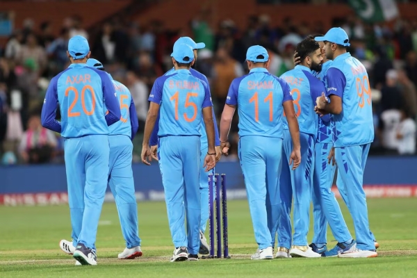 India vs England : Indian cricket team is not able to beat the pressure 