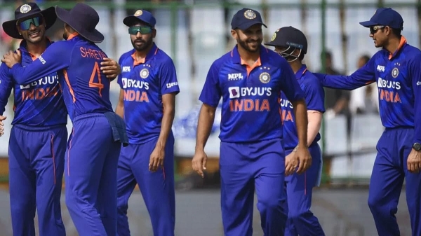 India vs England : Is Hardik Pandya, Ishan Kishan, Shreyas Iyer working against Rohit sharma? India vs England : Is Hardik Pandya, Ishan Kishan, Shreyas Iyer working against Rohit sharma?