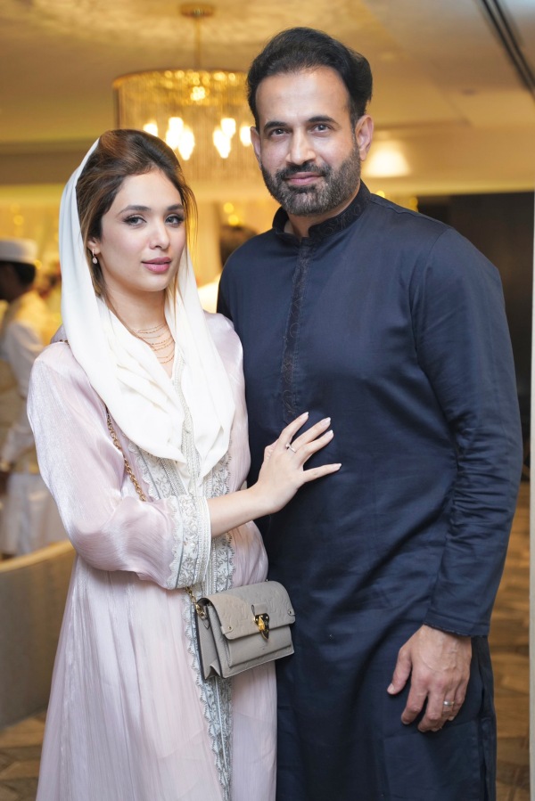 Irfan pathan posted her wife Photo without burqa made some section of fans angry