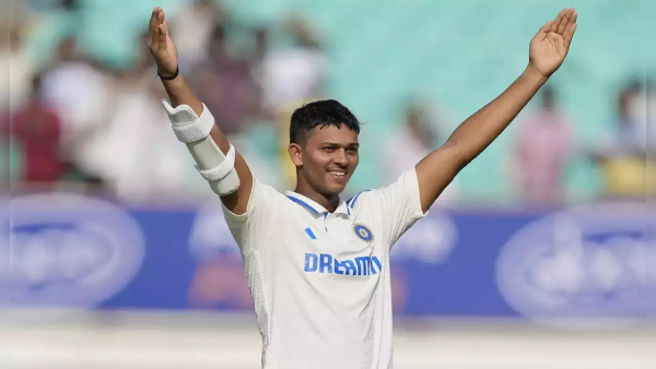 IND vs ENG : Yashasvi Jaiswal becomes the First Indian Player to hit 10 sixes in an innings in a Test History 