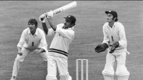 IIndia vs England test history - 1981 Mumbai test famous win by Indian players