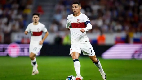 Portugal Footballer Cristiano Ronaldo net worth is 849 Million Dollar and details of the assets 