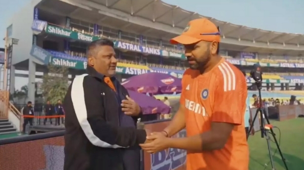 IPL 2024 I Played with Sarfaraz Khan father Naushad Khan when i was young says India Captain Rohit Sharma ahead of IPL 2024 IPL 2024 I Played with Sarfaraz Khan father Naushad Khan when i was young says India Captain Rohit Sharma ahead of IPL 2024