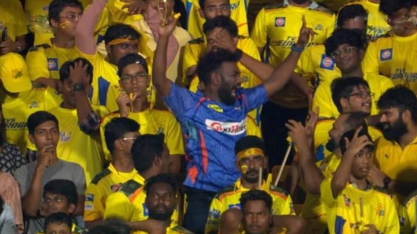 IPL 2024 CSK vs LSG Match Lucknow Fan dance with LSG jersey infront of csk supporters at chepauk is winning hearts and trending in social media IPL 2024 CSK vs LSG Match Lucknow Fan dance with LSG jersey infront of csk supporters at chepauk is winning hearts and trending in social media