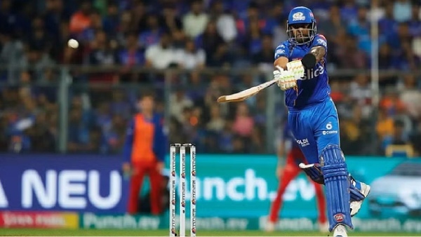 IPL 2024 - Jamaican sprinter Yohan blake slams RCB For Poor Bowling