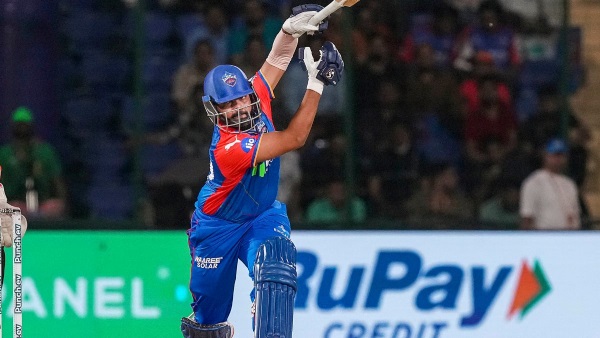 DC vs GT IPL 2024 Prithvi Shaw is not out says fans after watching replays