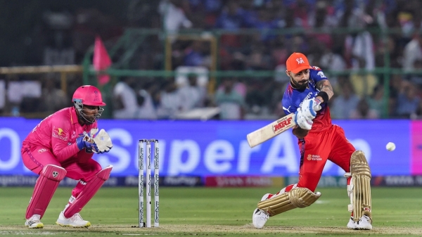 IPL 2024 RCB vs RR Virat Kohli scored a 67 ball century with a strike rate of 156 against Rajasthan Royals is criticised by fans