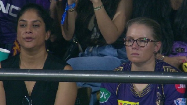 IPL 2024 MI vs KKR Mitchell Starc took 4 wickets against Mumbai after Alyssa Healy came to Wankhede Stadium IPL 2024 MI vs KKR Mitchell Starc took 4 wickets against Mumbai after Alyssa Healy came to Wankhede Stadium