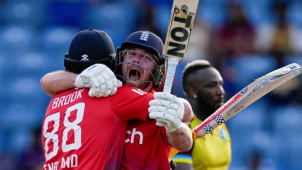 t20-world-cup-2024-sa-vs-eng-sam-curran-denied-to-run-for-a-single-in-the-last-over